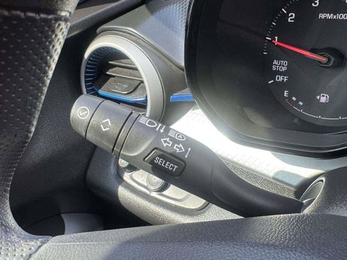 Used 2025 Chevrolet Trax LS w/ Driver Confidence Package FWD image 23