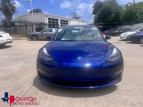 Used 2023 Tesla Model 3 Standard Range RWD image 1