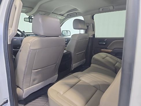 Used 2018 Chevrolet Silverado 1500 LTZ image 19