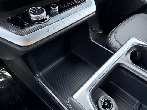 New 2026 Ford Expedition Max Platinum w/ Stealth Performance Package image 21