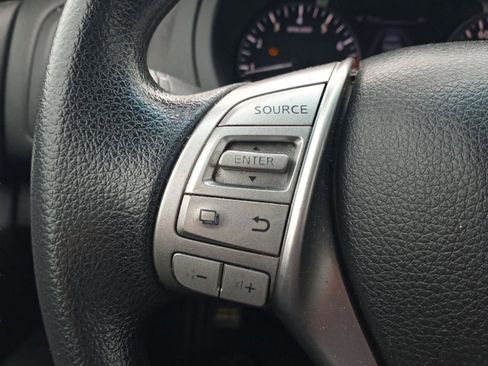 Used 2013 Nissan Altima 2.5 S image 22