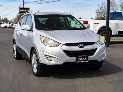 Used 2012 Hyundai Tucson Limited image 2