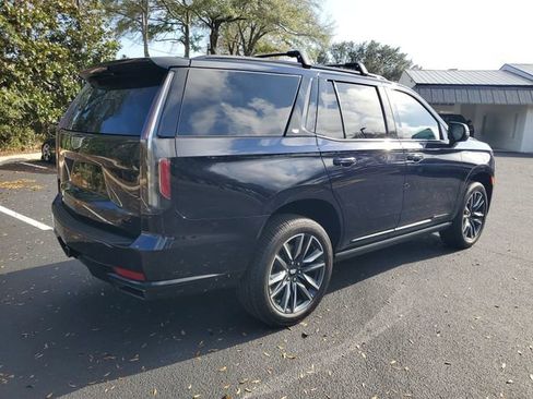 Used 2021 Cadillac Escalade Sport Platinum image 4