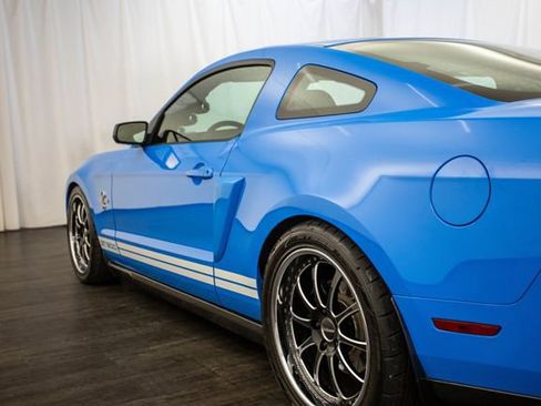 Used 2010 Ford Mustang Shelby GT500 image 28