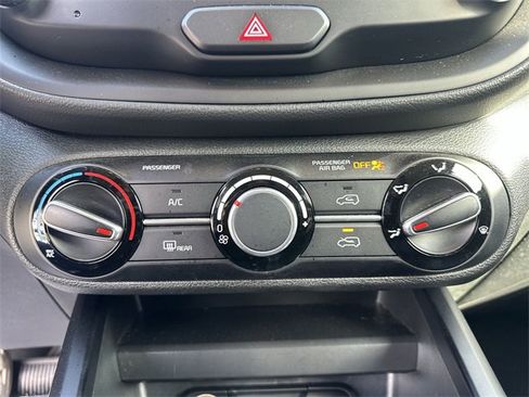 Used 2023 Kia Soul LX image 21