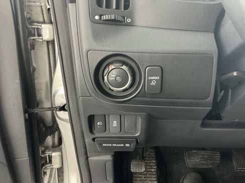 Used 2014 Honda Ridgeline SE image 25