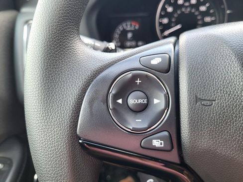 Certified 2022 Honda HR-V EX image 19
