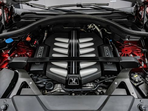 Used 2019 Rolls-Royce Cullinan AWD/4WD image 3