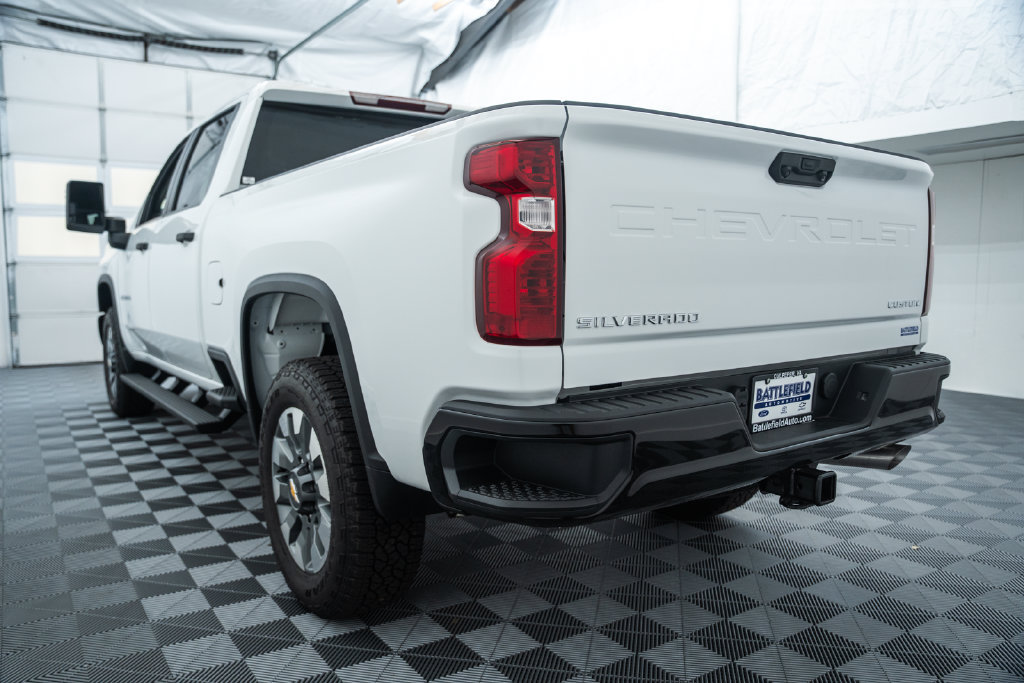 New 2026 Chevrolet Silverado 2500 Custom w/ Custom Convenience Package AWD/4WD image 7