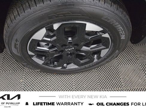 New 2026 Kia Sorento S image 21