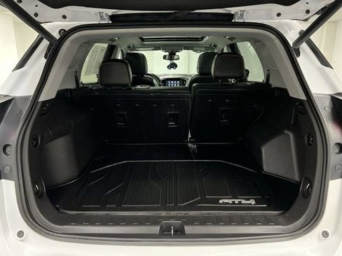 Certified 2023 GMC Terrain AT4 w/ Infotainment Package II AWD/4WD image 26