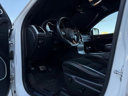 Used 2015 Jeep Grand Cherokee SRT w/ Trailer Tow Group IV image 40