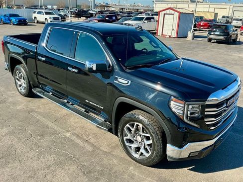 Used 2022 GMC Sierra 1500 SLT image 5