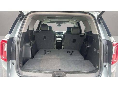 Used 2023 GMC Acadia SLT w/ Preferred Package AWD/4WD image 10