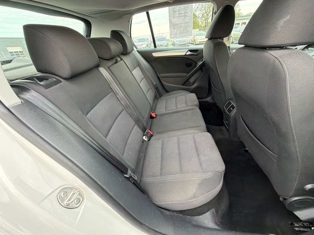 Used 2013 Volkswagen Golf TDI FWD image 24