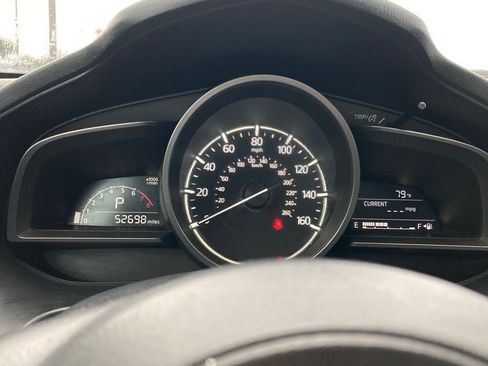 Used 2018 MAZDA MAZDA3 Touring FWD image 15