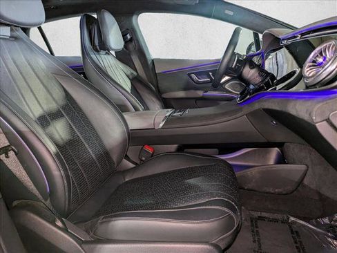 Certified 2023 Mercedes-Benz EQS 580 4MATIC Sedan image 24