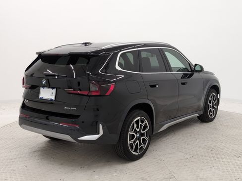 New 2025 BMW X1 xDrive28i w/ Convenience Package image 8