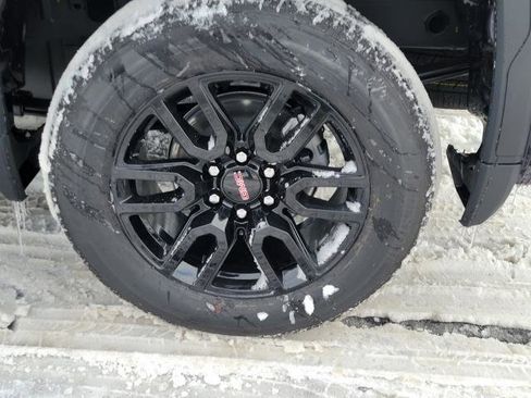 New 2026 GMC Sierra 1500 Elevation image 5