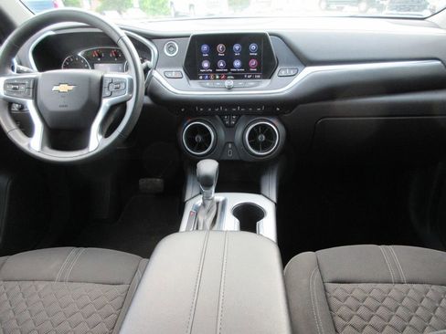 Certified 2021 Chevrolet Blazer LT AWD/4WD image 16