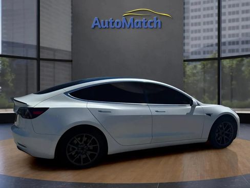Used 2020 Tesla Model 3 Standard Range Plus RWD image 11