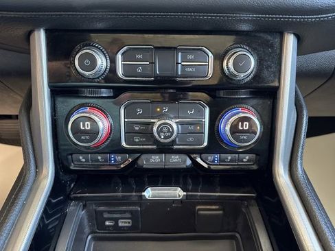 Used 2021 GMC Yukon Denali w/ Denali Ultimate Package AWD/4WD image 20