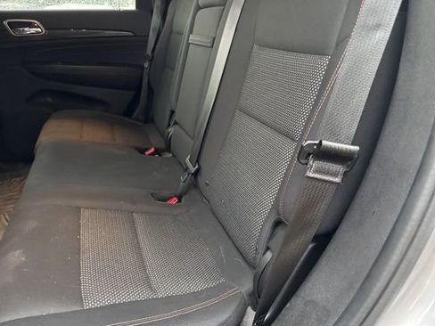 Used 2016 Jeep Grand Cherokee Laredo 75th Anniversary image 10