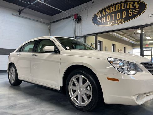 Used 2008 Chrysler Sebring Limited image 8