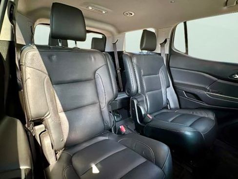 Used 2017 GMC Acadia SLT FWD image 26