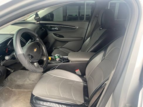 Used 2015 Chevrolet Impala LT w/ Convenience Package FWD image 6