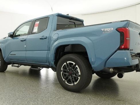 New 2026 Toyota Tacoma TRD Sport w/ TRD Sport Premium Package AWD/4WD image 18