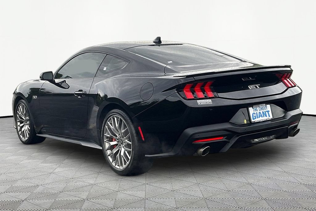 Used 2024 Ford Mustang GT Premium RWD image 4