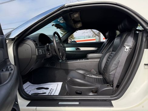 Used 2002 Ford Thunderbird image 31