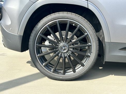 New 2025 Mercedes-Benz GLA 35 AMG 4MATIC image 17