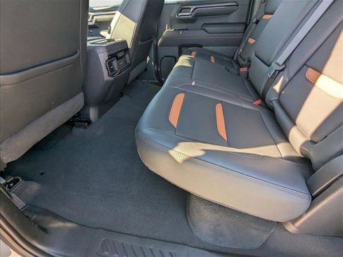 Used 2024 GMC Sierra 1500 AT4 w/ AT4 Premium Package image 19
