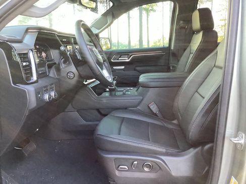New 2025 GMC Sierra 1500 Denali AWD/4WD image 18