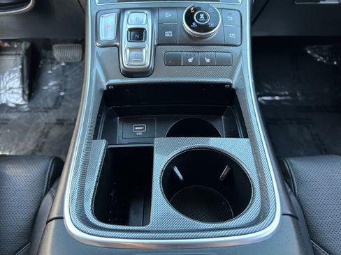 Used 2022 Hyundai Santa Fe SEL Premium image 26