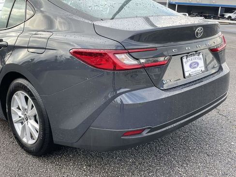 Used 2025 Toyota Camry LE image 12