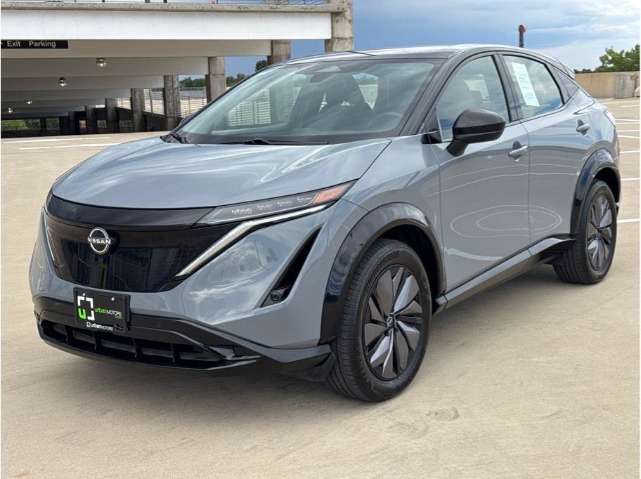 Used 2024 Nissan Ariya AWD image 3