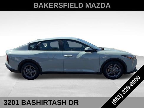 Used 2025 Kia K4 FWD image 6