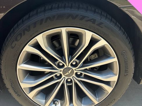 Used 2016 Hyundai Genesis 3.8 RWD image 17