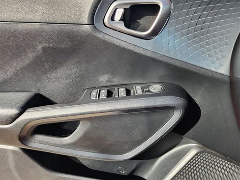Used 2021 Kia Soul GT-Line image 22