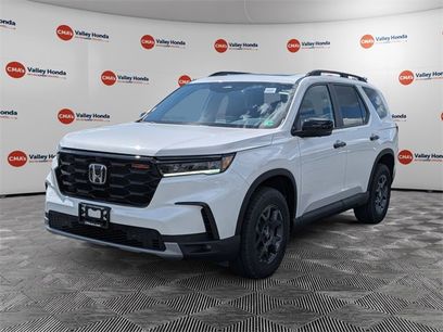 New 2025 Honda Pilot TrailSport