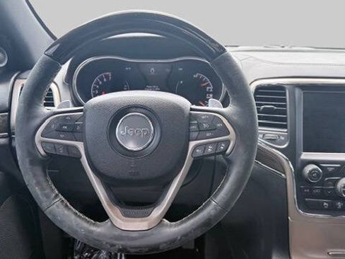 Used 2015 Jeep Grand Cherokee Overland w/ Advanced Technology Group AWD/4WD image 14