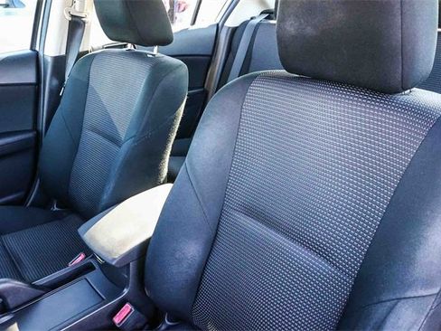 Used 2013 MAZDA MAZDA3 i Sport image 29