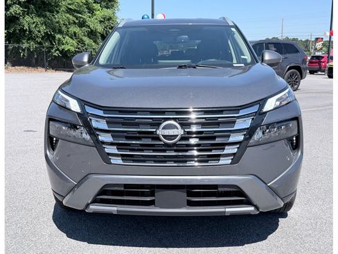 Used 2026 Nissan Rogue SL AWD/4WD image 3