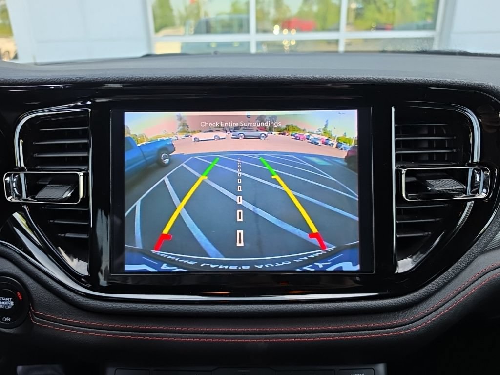 Used 2025 Dodge Durango GT AWD/4WD image 15