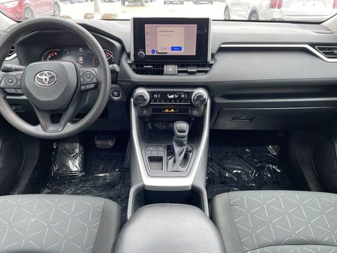 Used 2023 Toyota RAV4 XLE image 11