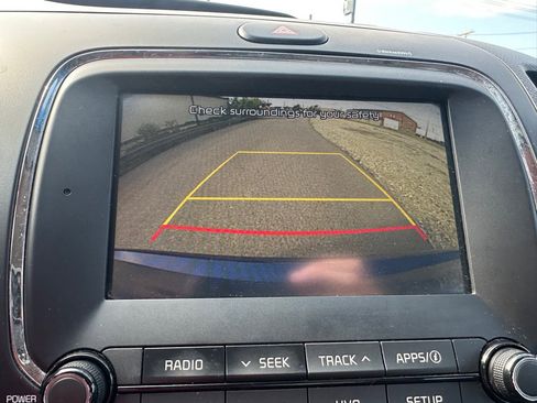 Used 2017 Kia Forte S image 11