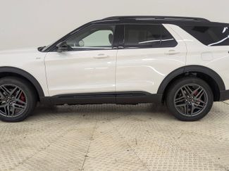 New 2026 Ford Explorer ST-Line w/ ST-Line Street Pack video 2
